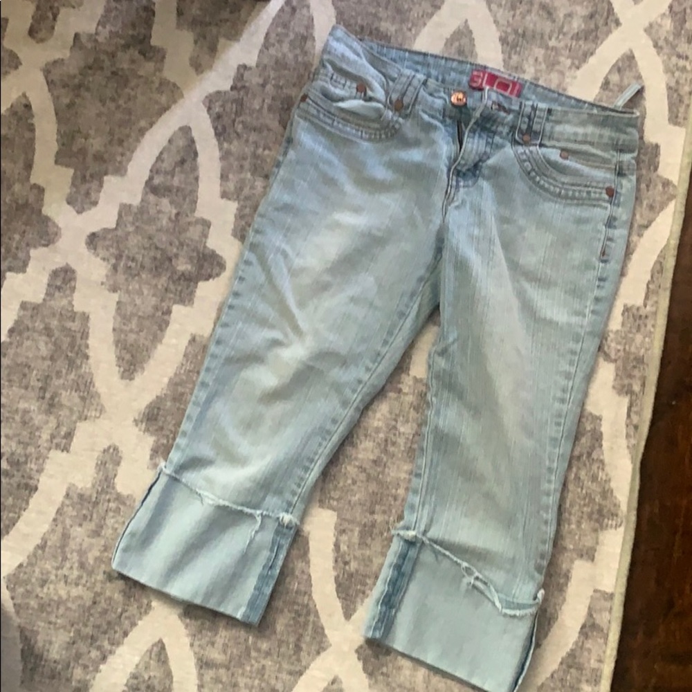 GLO jeans capris...worn condition